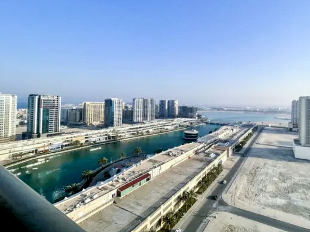 Квартира с 2 спальнями в Амвадж, Бахрейн № 545