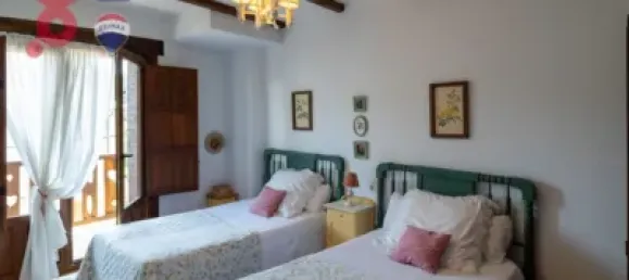 4 bedrooms House in Leon, Spain No. 153896 32