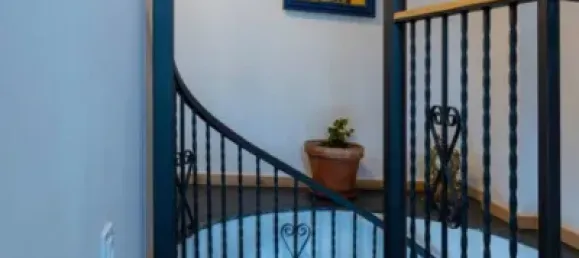 4 bedrooms House in Leon, Spain No. 153896 13