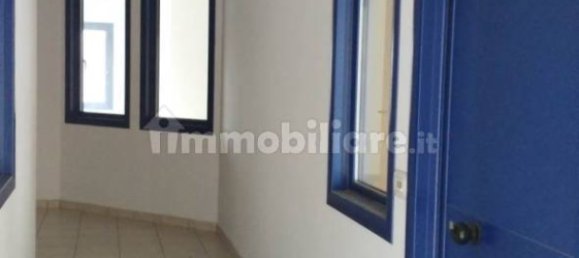 2 rooms Office in Terni, Italy No. 307035 4