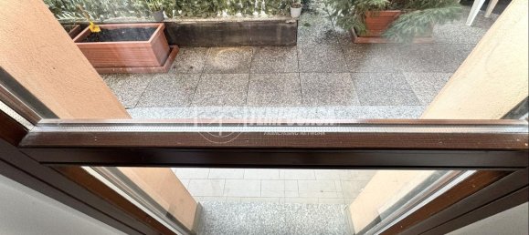 Квартира с 4 комнатами в Биелла, Италия № 132922 5