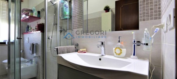 9 rooms House in Nereto, Italy No. 163900 16