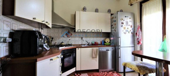 9 rooms House in Nereto, Italy No. 163900 22