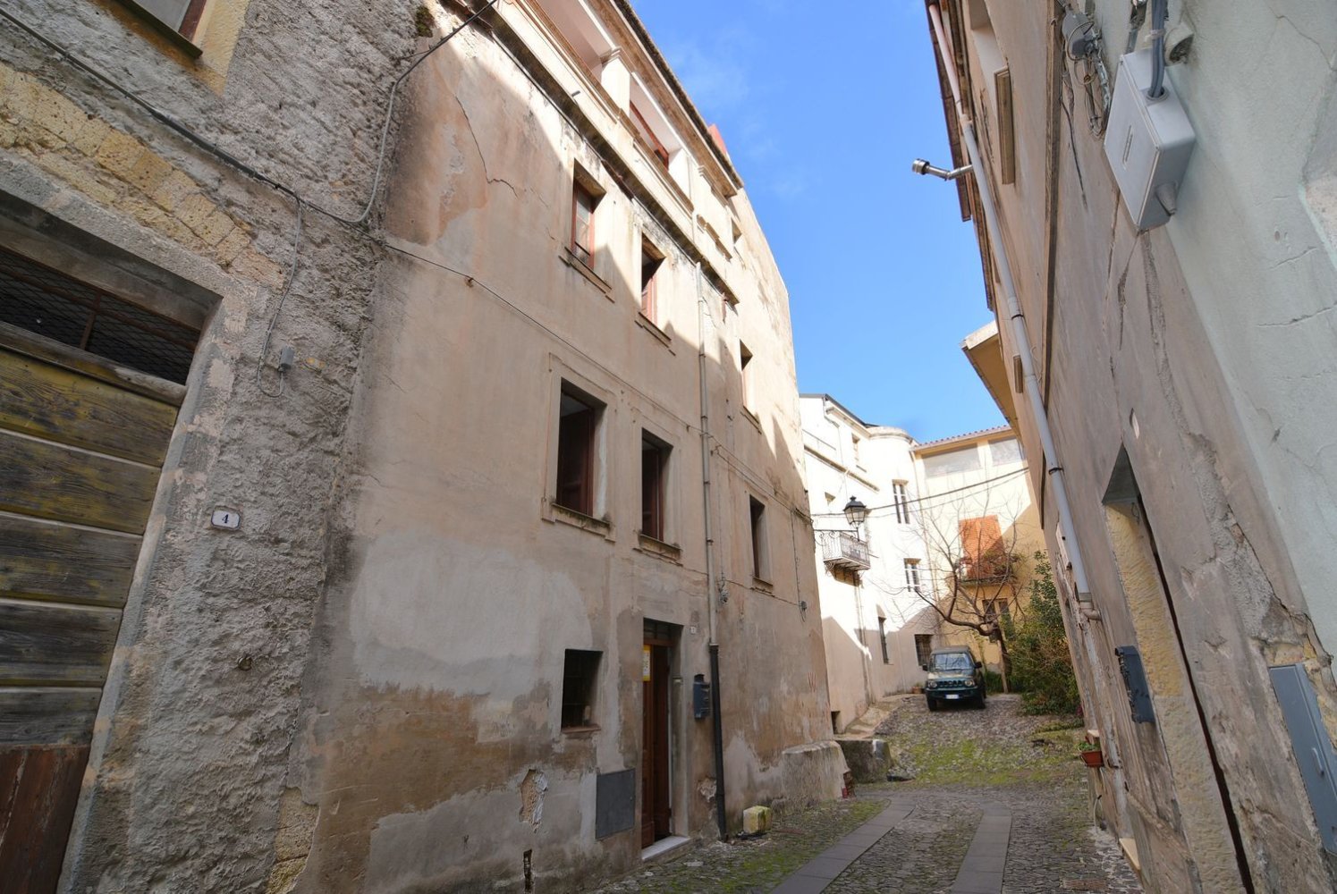 16 bedrooms House in Cuglieri, Italy No. 348439