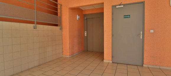 Apartamento de 1 dormitorio en Troyes, France No. 300040 3