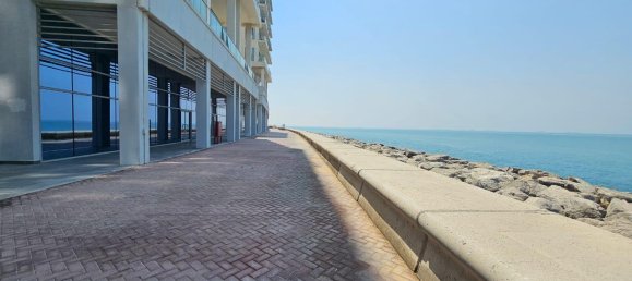 Laden in Al Marjan Island, UAE 127m², Nr. 107194 2