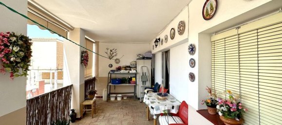 Apartamento de 3 dormitorios en Málaga, Spain No. 181036 12