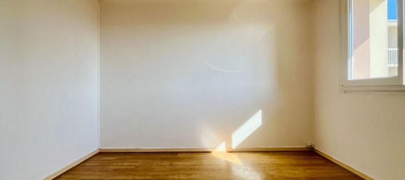 2 bedrooms Apartment in Besancon, France No. 64356 5