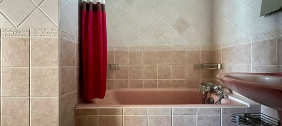 2 bedrooms Apartment in Besancon, France No. 64356 9