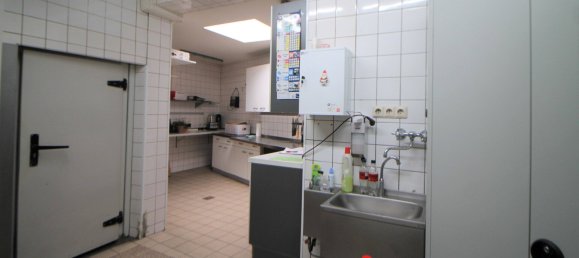 Здание с 3 спальнями в Саарбрюккен, Германия № 13532 4