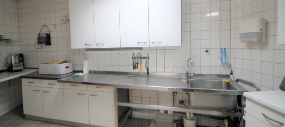 Здание с 3 спальнями в Саарбрюккен, Германия № 13532 5