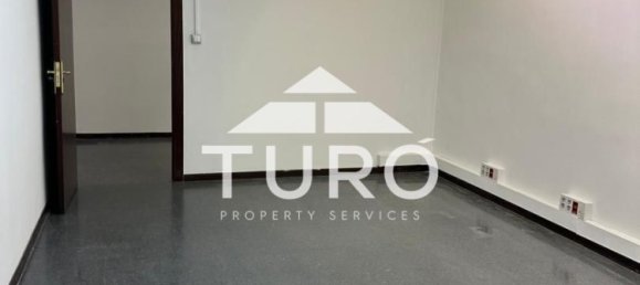 165m² Commercial property in Barcelona, Spain No. 62420 11