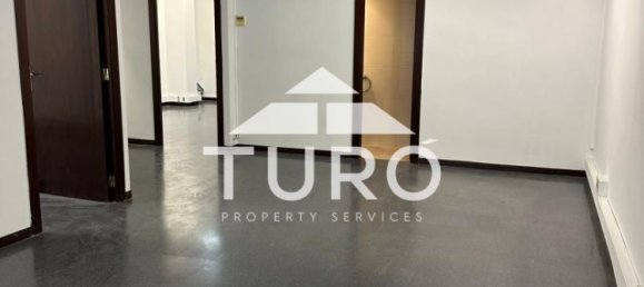 165m² Commercial property in Barcelona, Spain No. 62420 5