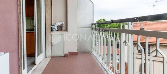 2 bedrooms Apartment in Milan, Italy No. 314152 12