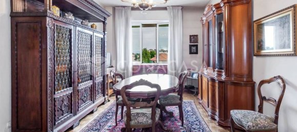 2 bedrooms Apartment in Milan, Italy No. 314152 22