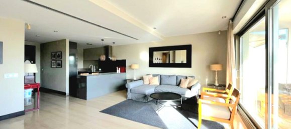 1 bedroom Apartment in Benahavis, Spain No. 185046 2