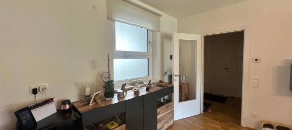 Квартира с 4 комнатами в Мистельбах, Австрия № 223173 13