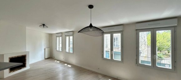 2 bedrooms House in Bordeaux, France No. 278755 3