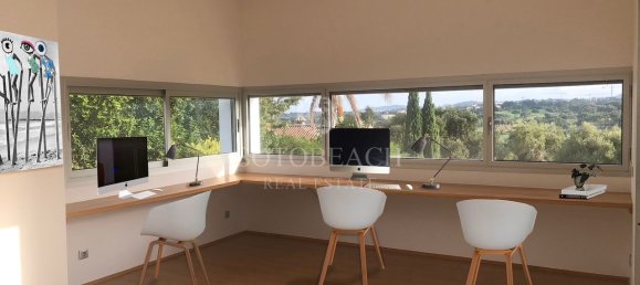 5 غرف نوم فيلا في Cadiz, Spain رقم 29227 14