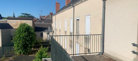 Edificio en La Chatre, France 600 m² No. 226208 2