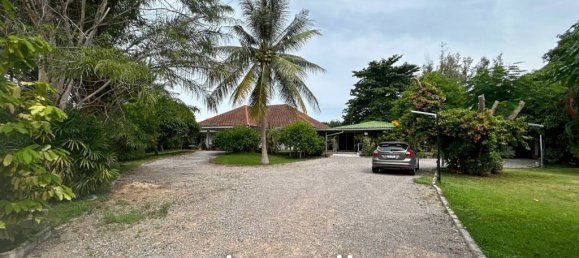 4 bedrooms Cafe / restaurant in Cha-am, Thailand No. 21904 5