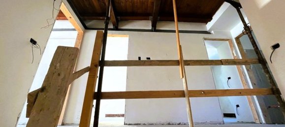 Casa de 7 habitaciónes en Guardiagrele, Italy No. 274109 10