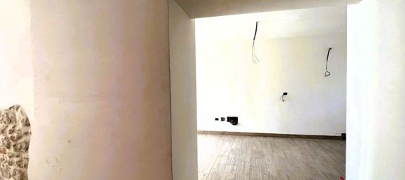 Casa de 7 habitaciónes en Guardiagrele, Italy No. 274109 4