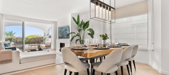 4 Schlafzimmer Stadthaus in Marbella, Spain, Nr. 134933 2