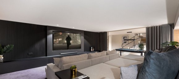 4 Schlafzimmer Stadthaus in Marbella, Spain, Nr. 134933 24