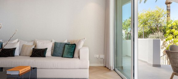 4 Schlafzimmer Stadthaus in Marbella, Spain, Nr. 134933 46