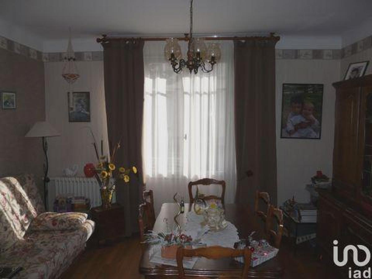 Дом с 3 спальнями в Ньор, Франция № 30390