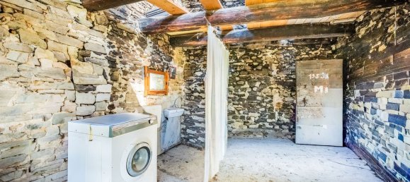 3 bedrooms House in Peveragno, Italy No. 374632 7