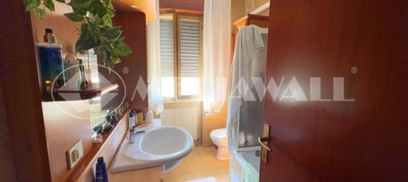 3 Schlafzimmer Wohnung in Pordenone, Italy, Nr. 333127 18