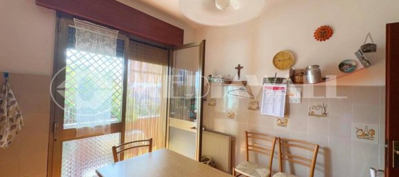 3 Schlafzimmer Wohnung in Pordenone, Italy, Nr. 333127 30