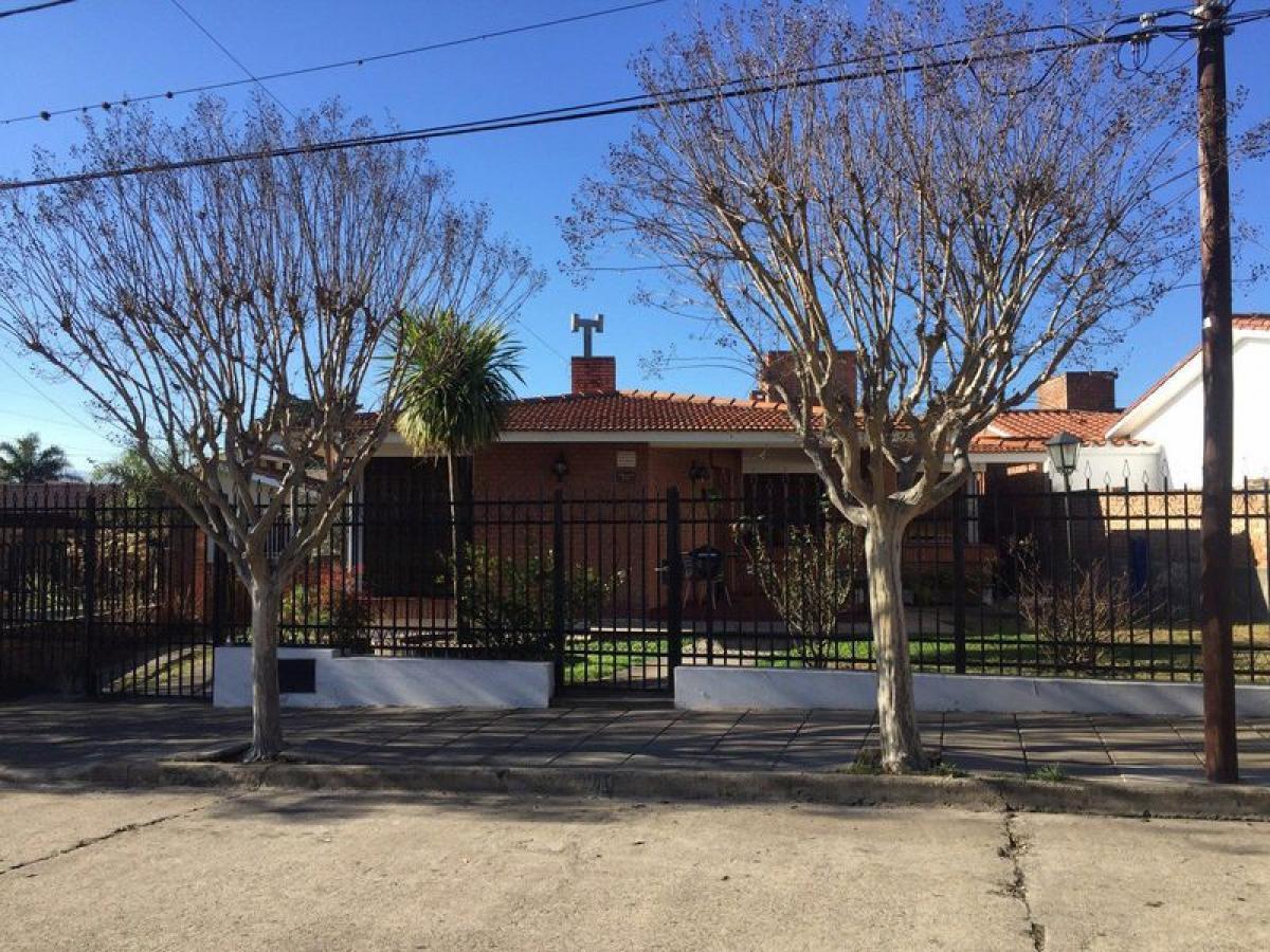 4 غرف نوم منزل في Cordoba, Argentina رقم 60206