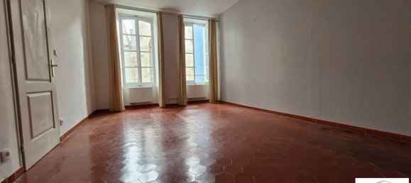 3 bedrooms House in Chateaudun, France No. 42611 2