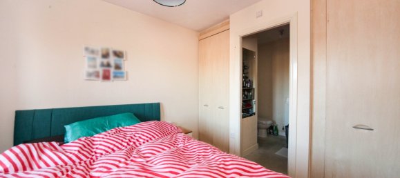  House in Luton, United Kingdom No. 2336 13