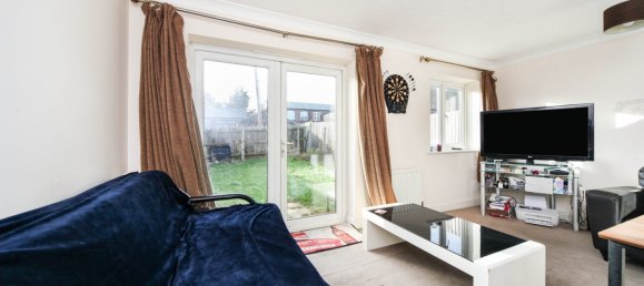  House in Luton, United Kingdom No. 2336 6