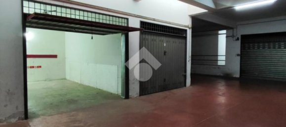 18m² Garage in Afragola, Italy No. 320806 9