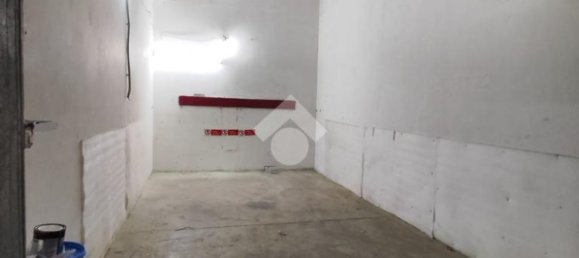 18m² Garage in Afragola, Italy No. 320806 11