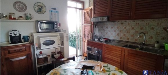 Villa de 5 habitaciónes en Carrara, Italy No. 48148 3