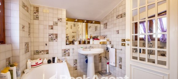 7 Schlafzimmer Villa in Frascati, Italy, Nr. 313744 13