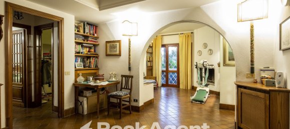 7 Schlafzimmer Villa in Frascati, Italy, Nr. 313744 14