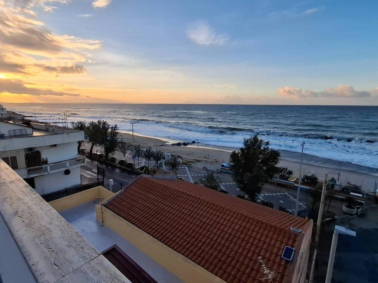 2 rooms Apartment in Messina, Italy No. 146185