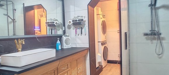 4 bedrooms House in Oissy, France No. 157446 6