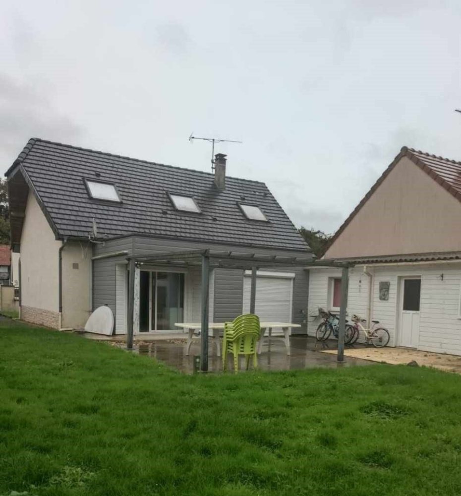4 bedrooms House in Oissy, France No. 157446