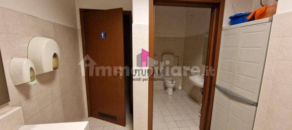 3 rooms Warehouse in Vicenza, Italy No. 108123 3