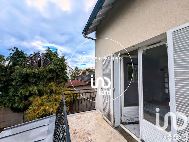 Apartamento de 1 dormitorio en Auvers-sur-Oise, France No. 300627