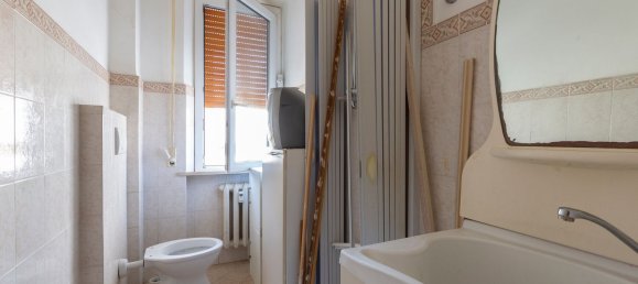 6 rooms Apartment in Falconara Marittima, Italy No. 102611 12