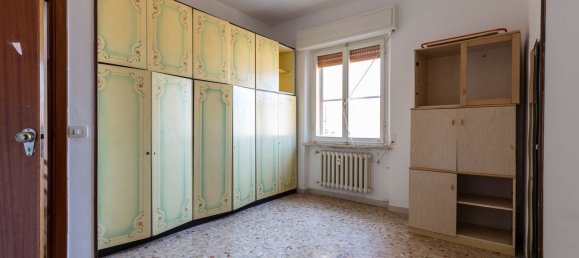 6 rooms Apartment in Falconara Marittima, Italy No. 102611 22